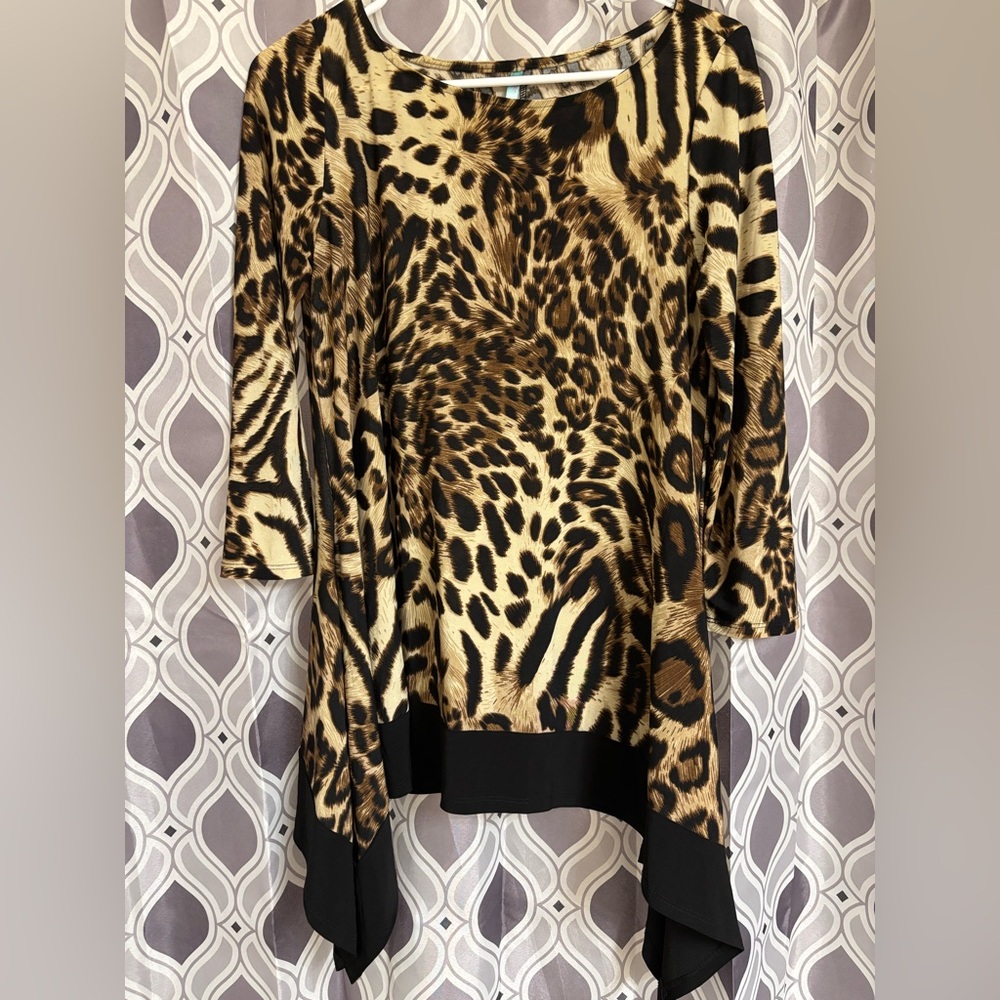 Leopard Print top